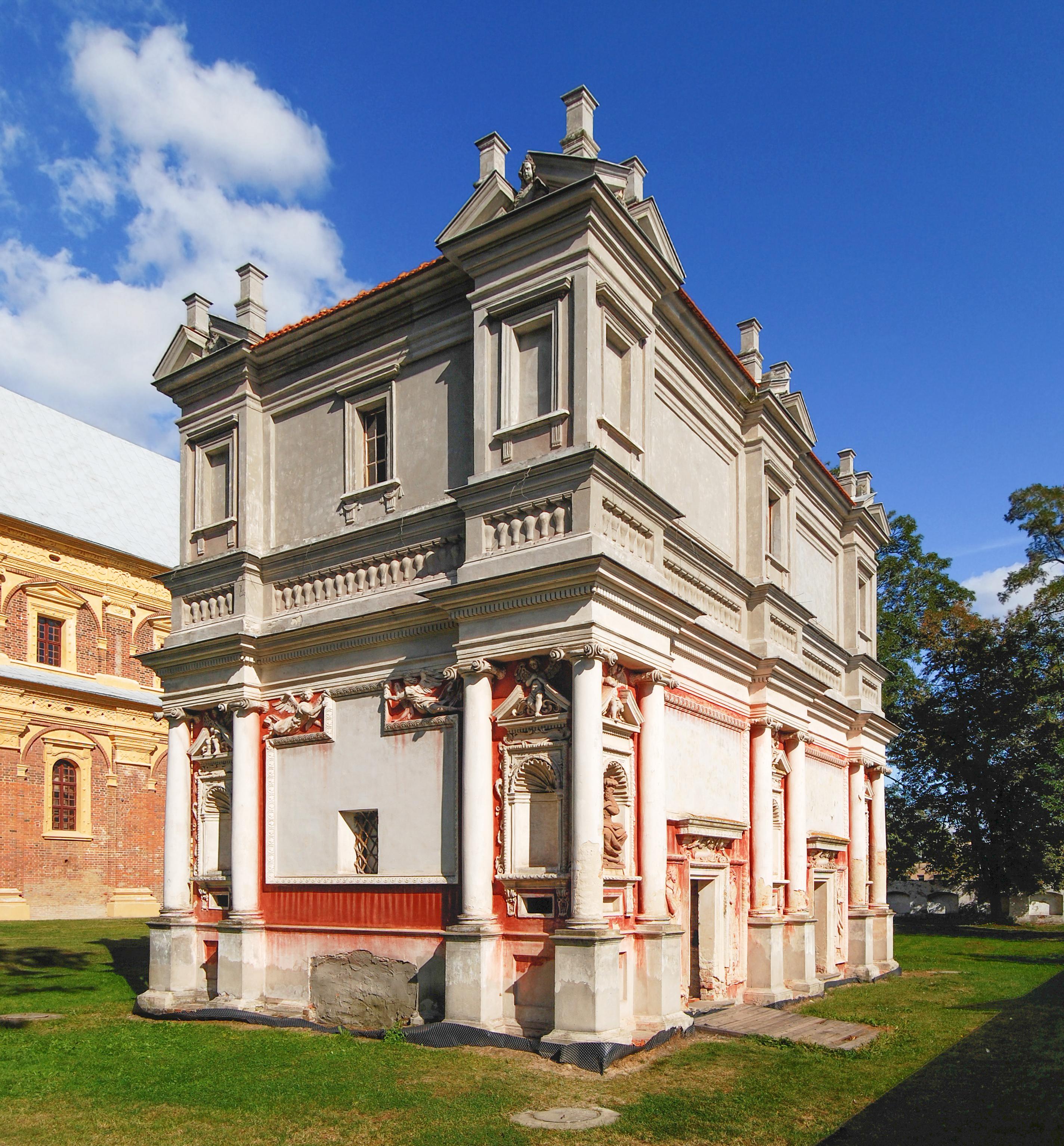 Domek loretański w Gołębiu